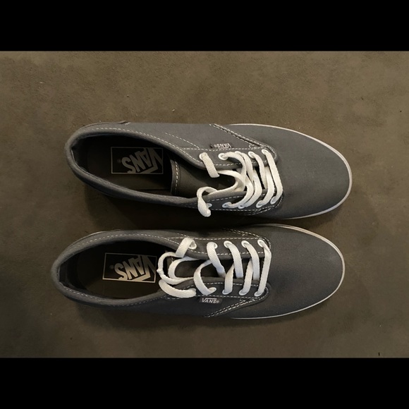 Gray Vans-women’s size 6 - Picture 2 of 2